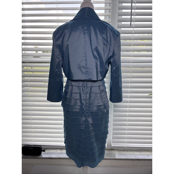 Adrianna Papell Blue Tiered Satin Dress & Jacket Set Beaded Waist Size 10 - Picture 4 of 17